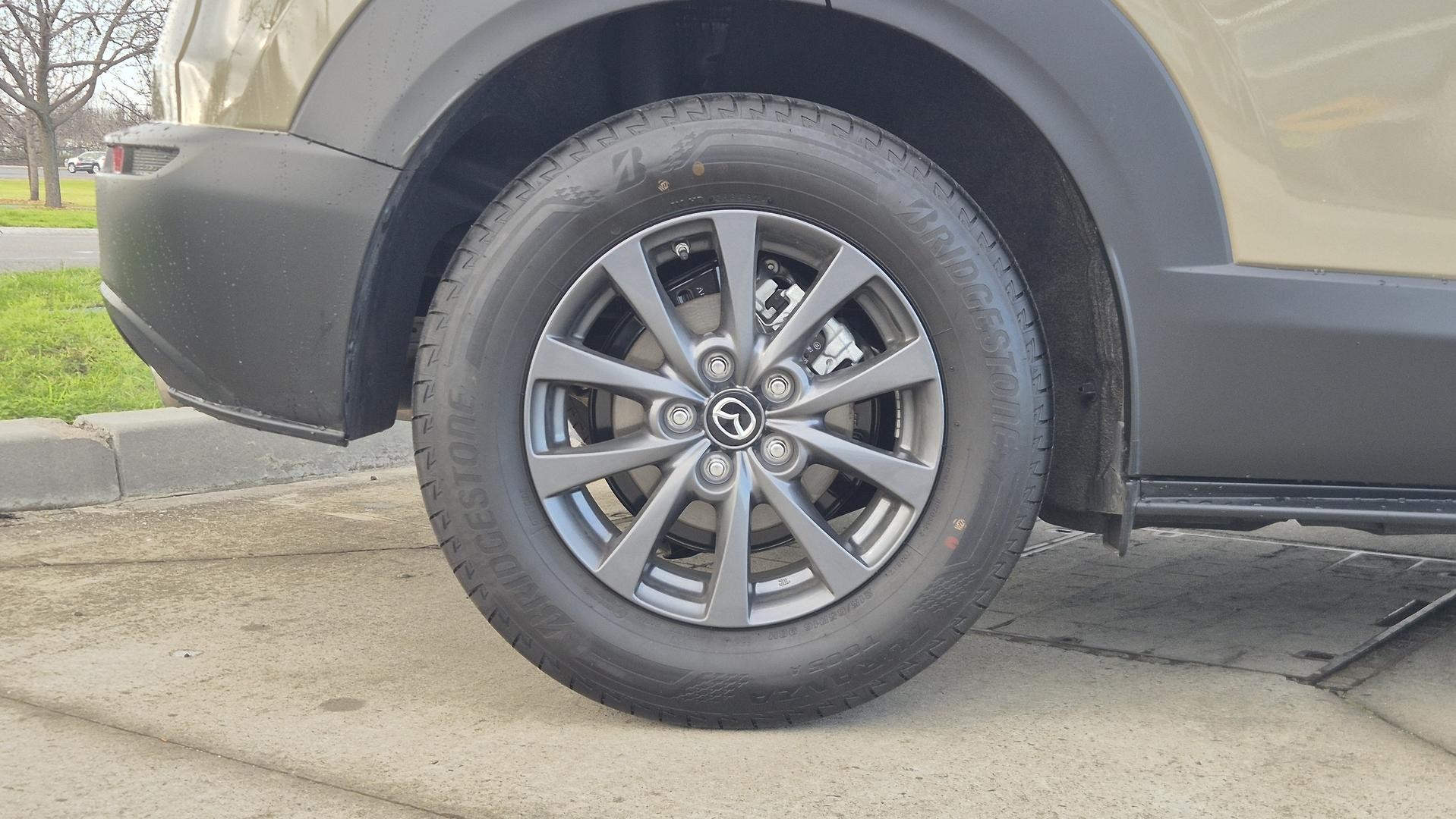 Mazda Cx-30 image 4