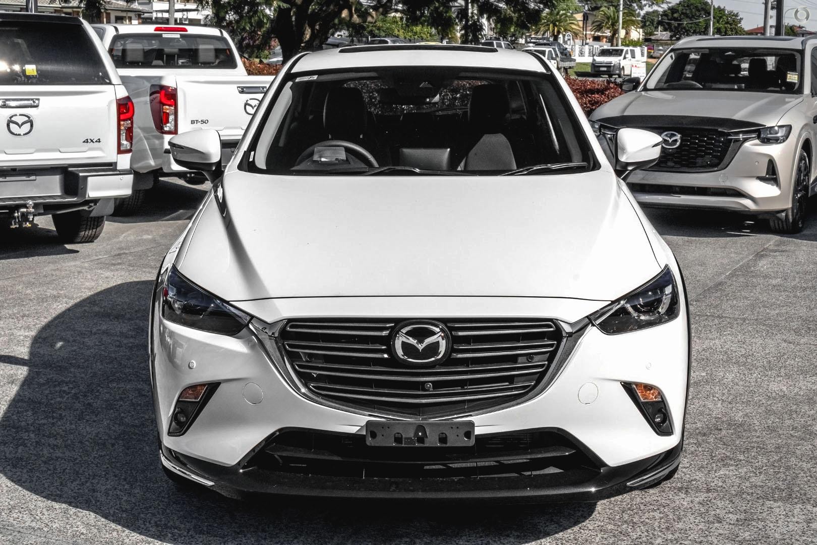 Mazda Cx-3 image 2