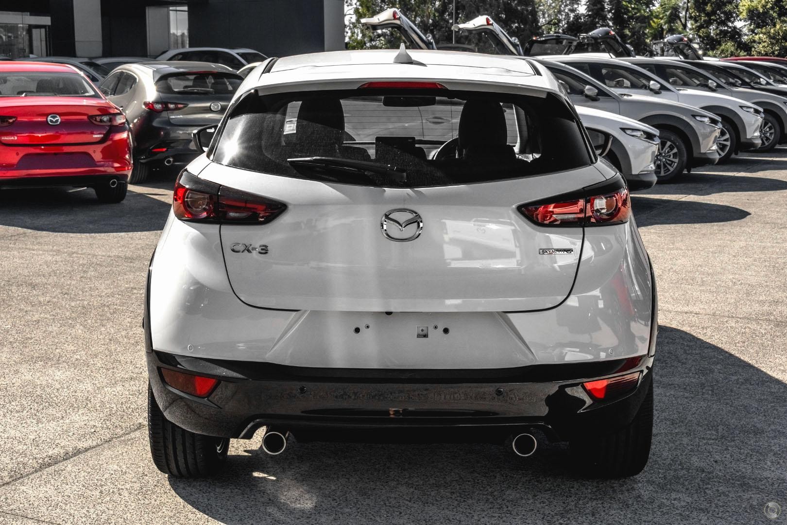 Mazda Cx-3 image 3