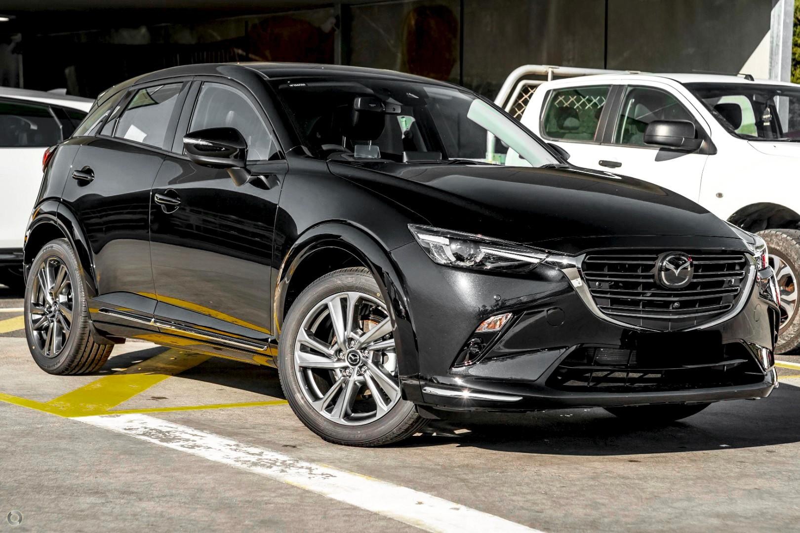Mazda Cx-3 image 1