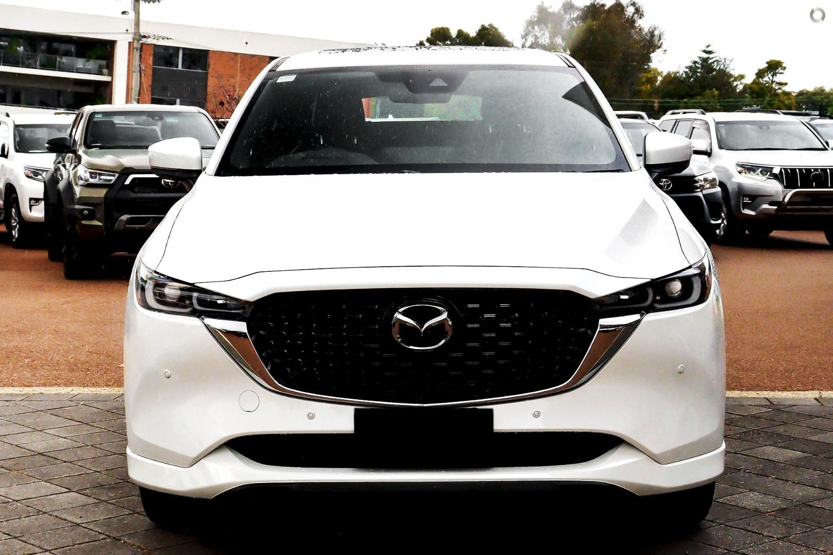 Mazda Cx-5 image 2