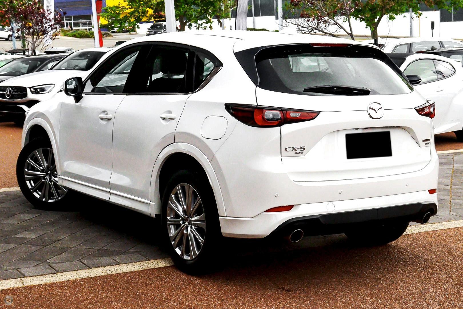 Mazda Cx-5 image 4
