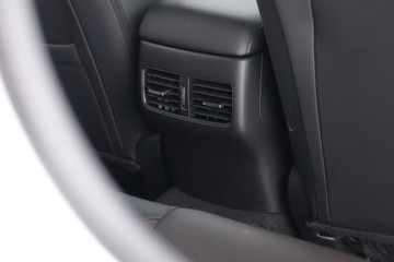 https://dvg-vehicle-assets.s3.amazonaws.com/11270473/5sr0xpkerxr38t20iikqfcwlz.jpg