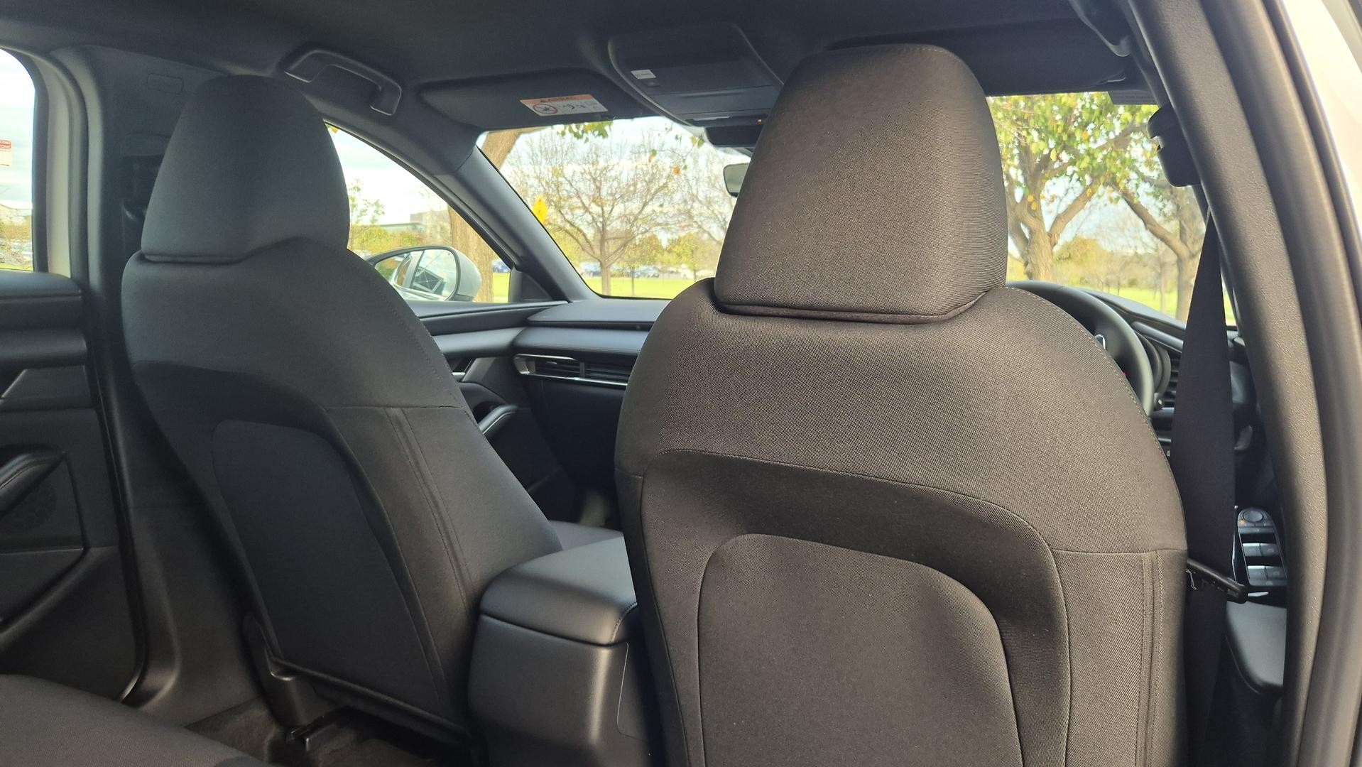 Mazda 3 image 3