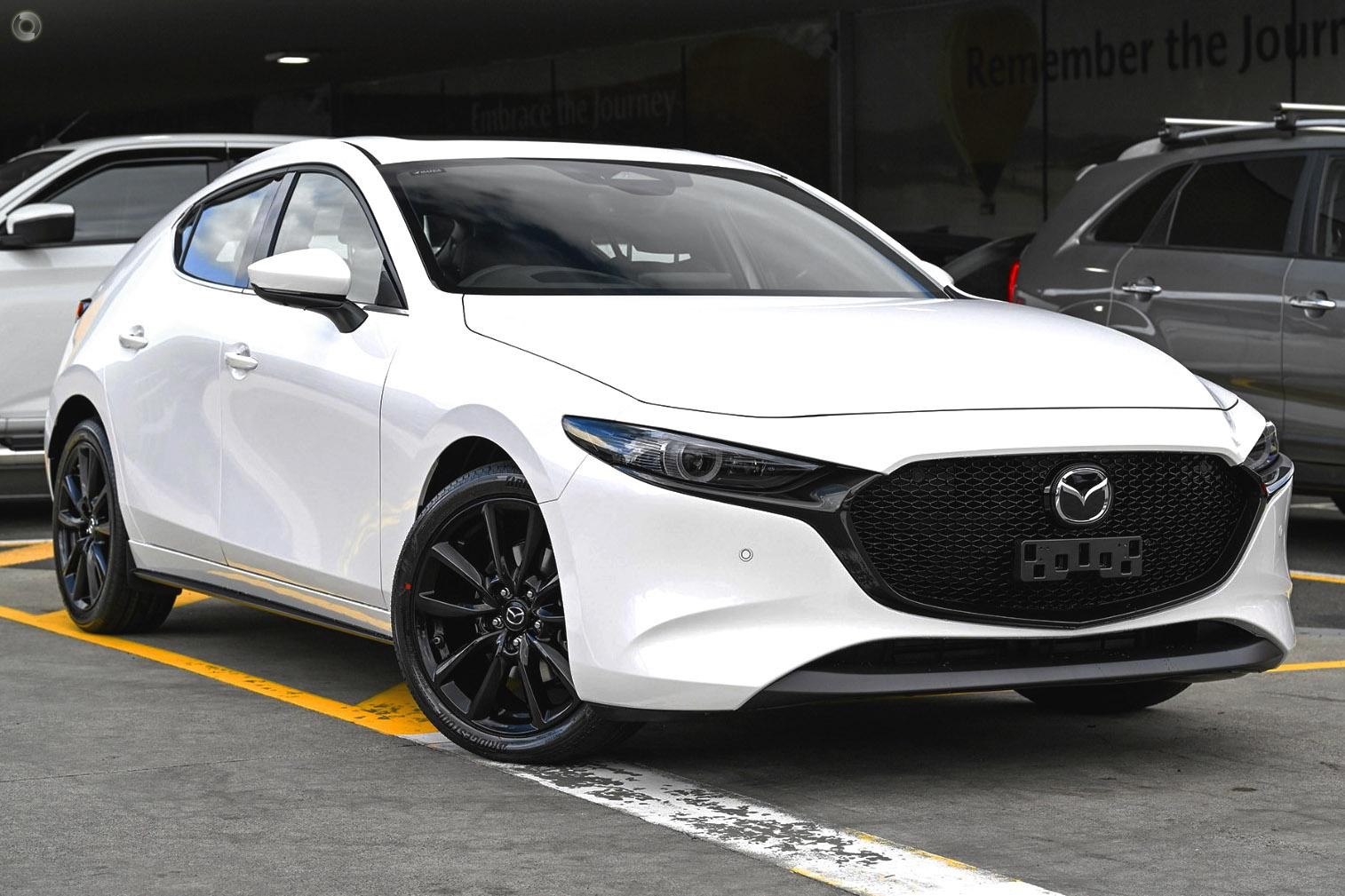 Mazda 3 image 1