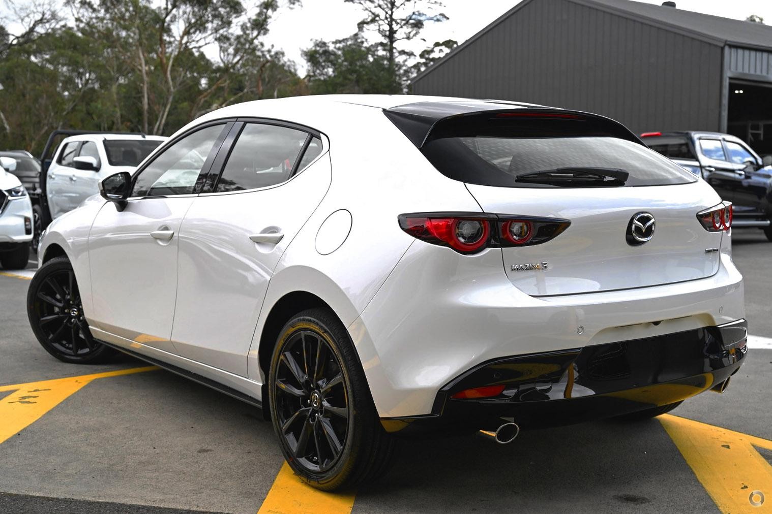 Mazda 3 image 4