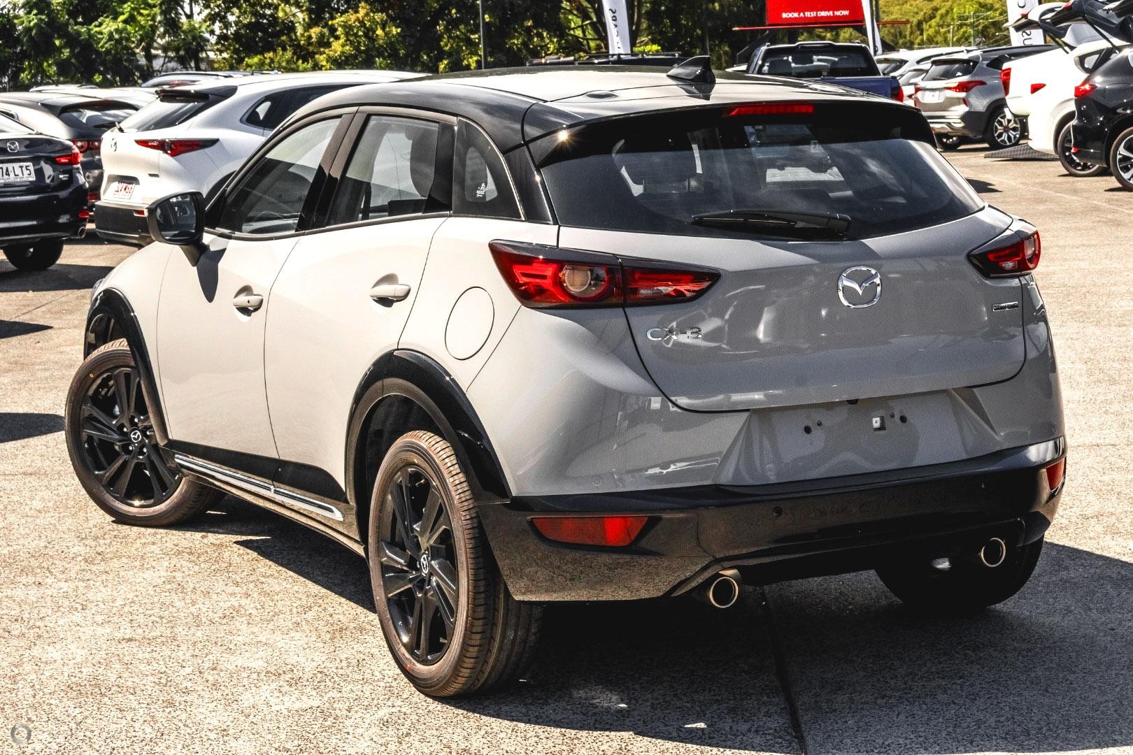 Mazda Cx-3 image 4