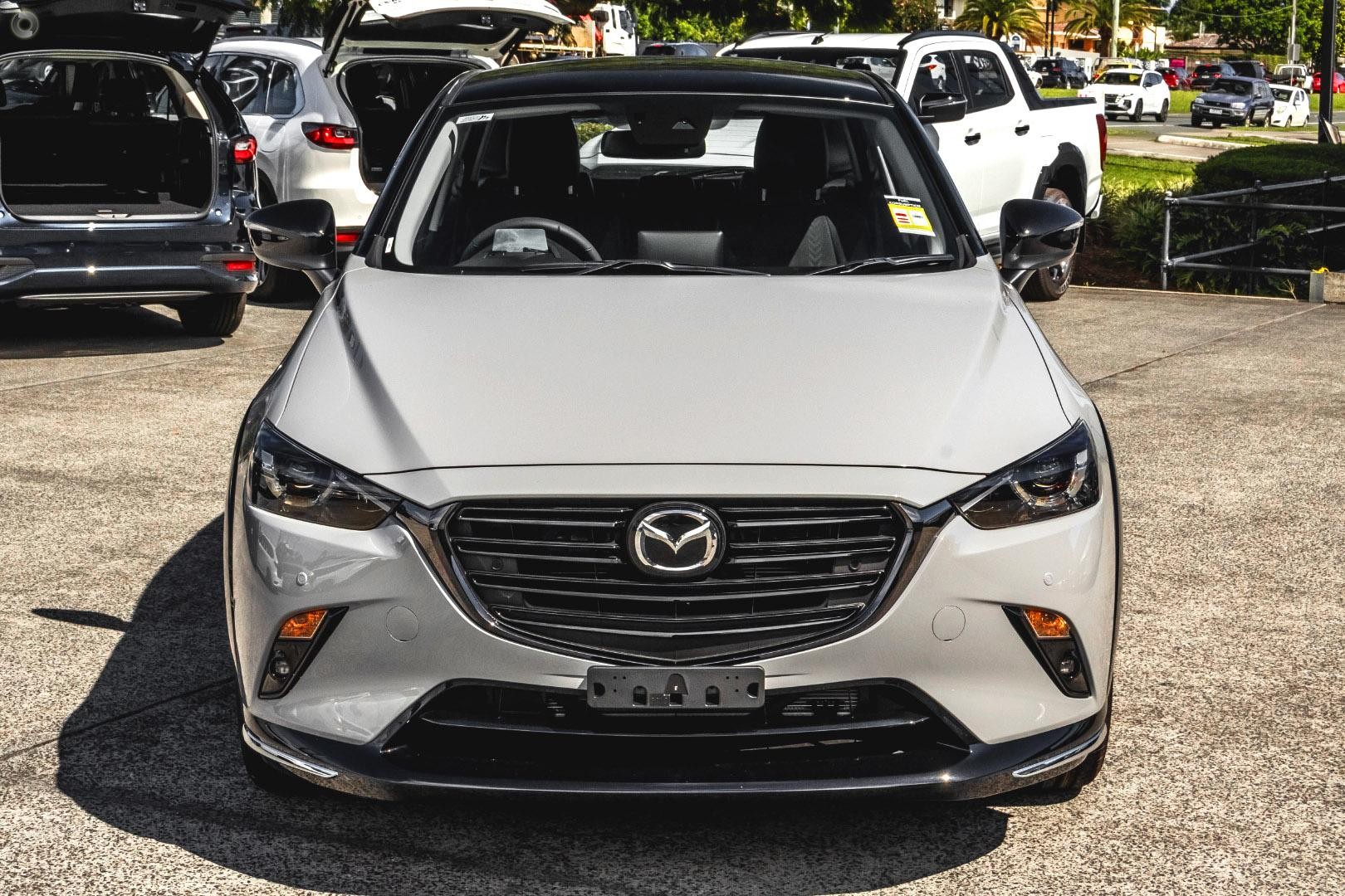 Mazda Cx-3 image 2