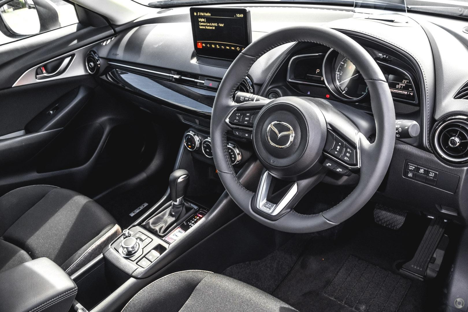 Mazda Cx-3 image 4
