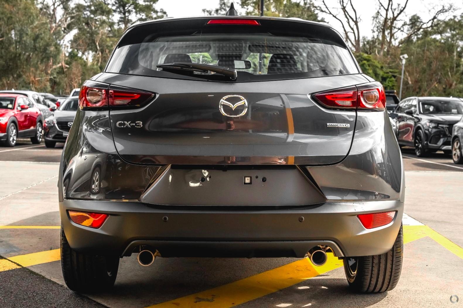 Mazda Cx-3 image 3