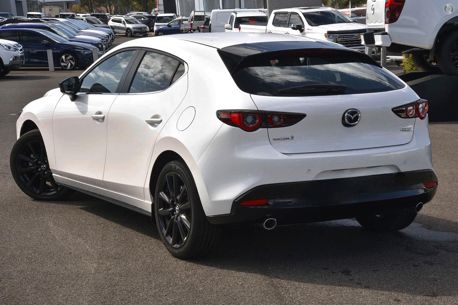 Mazda 3 image 4