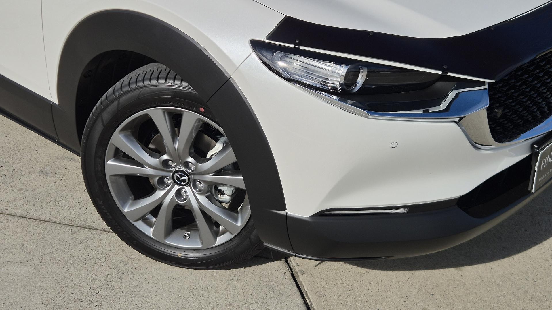 Mazda Cx-30 image 3