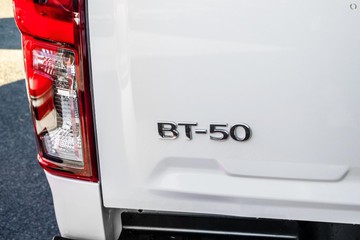https://dvg-vehicle-assets.s3.amazonaws.com/11282104/kb243b7oz4m8rp9abh7vovbr1.jpg