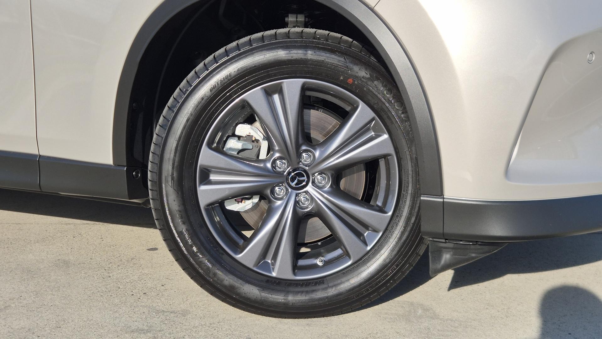Mazda Cx-80 image 3