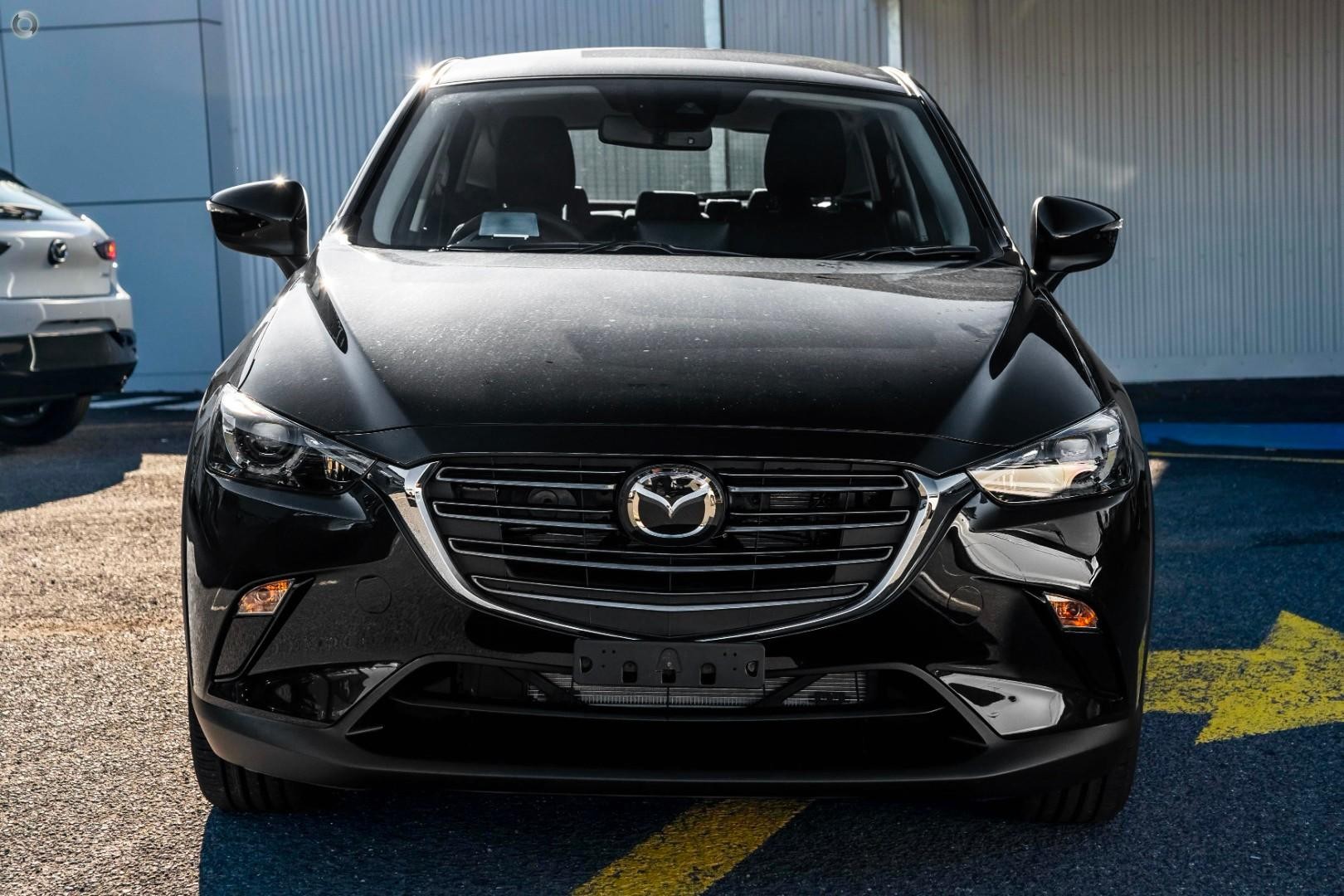 Mazda Cx-3 image 2