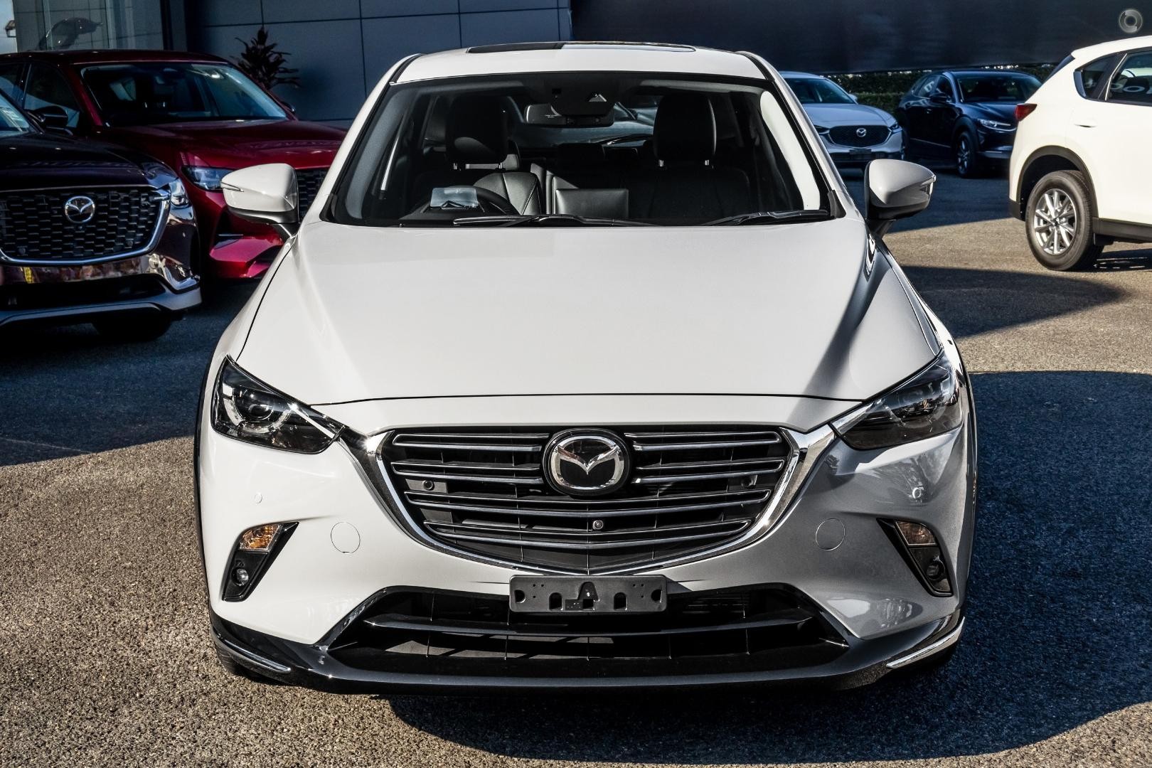 Mazda Cx-3 image 2
