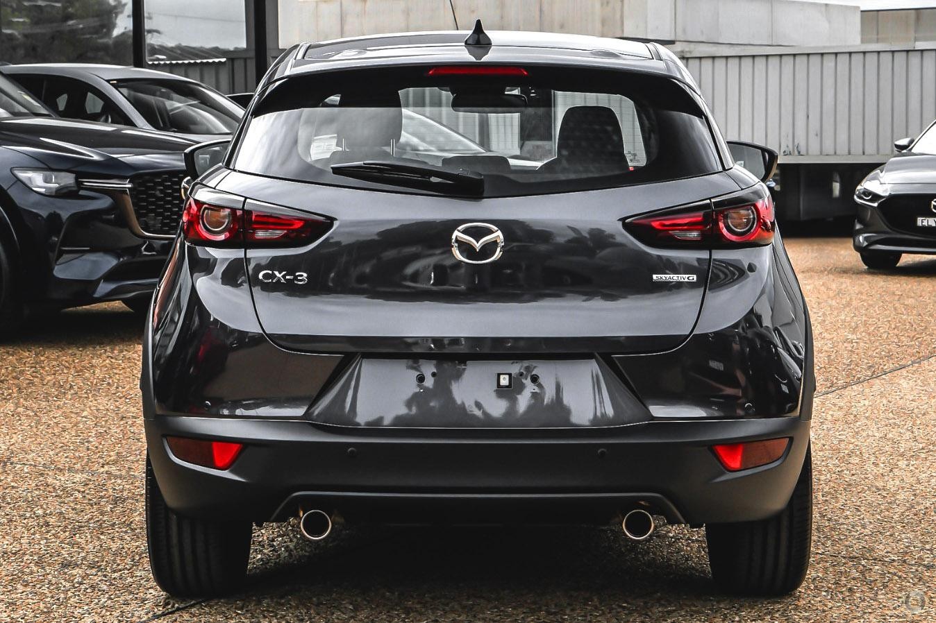 Mazda Cx-3 image 3