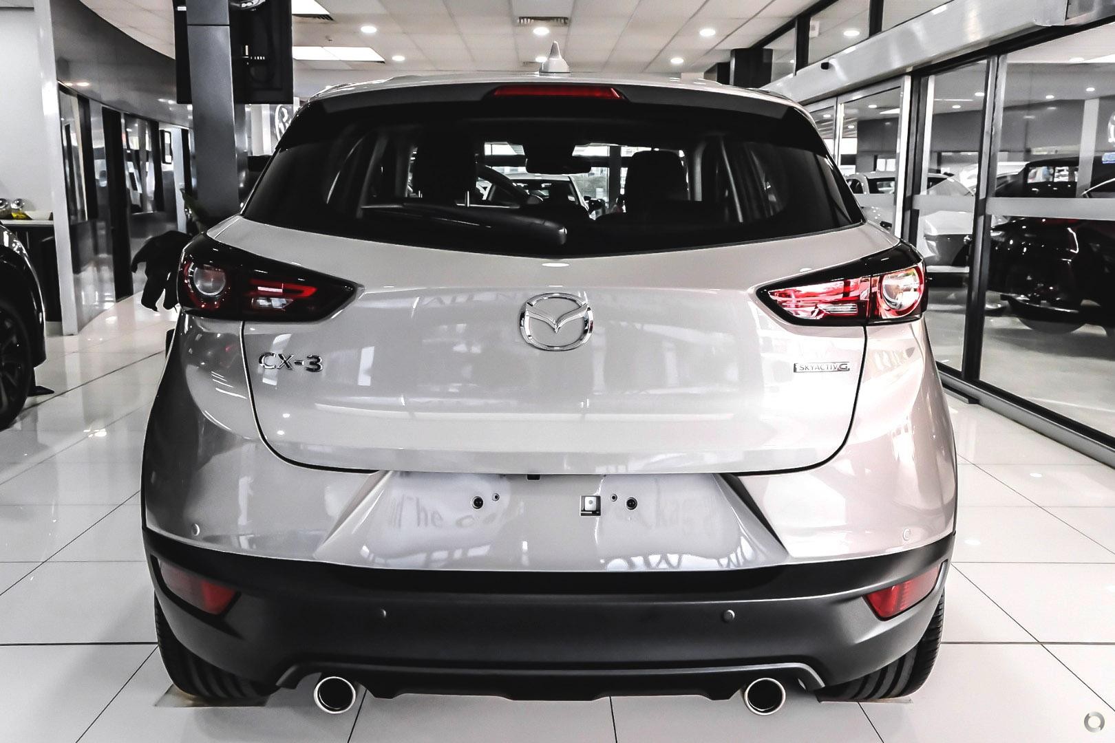Mazda Cx-3 image 3