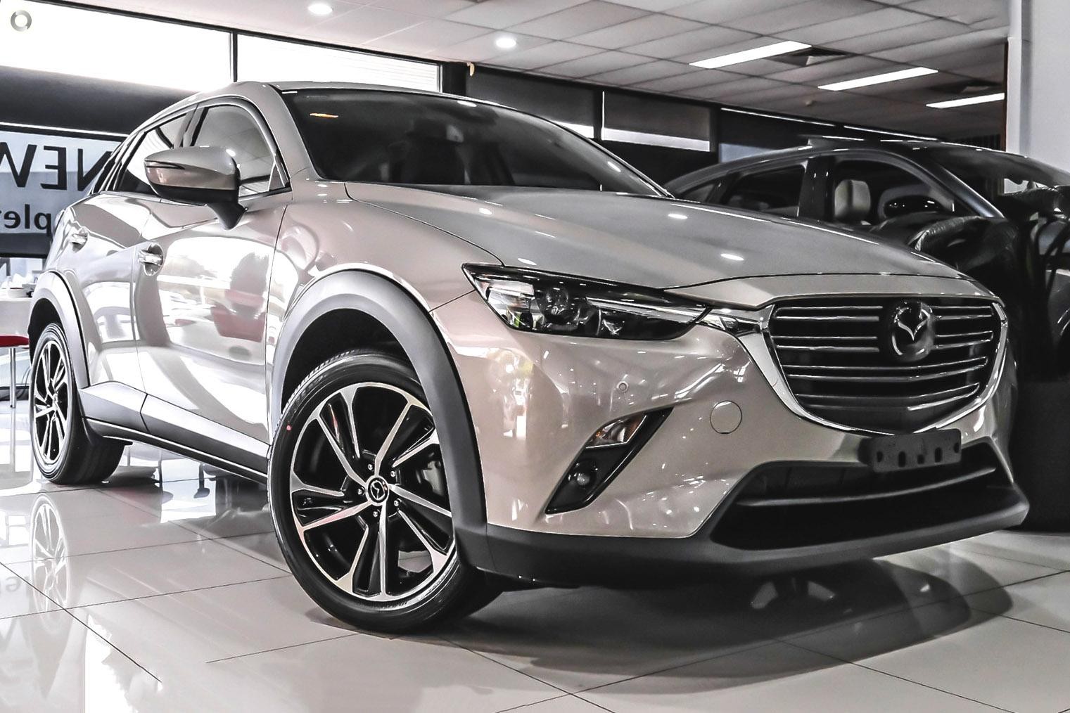 Mazda Cx-3 image 1