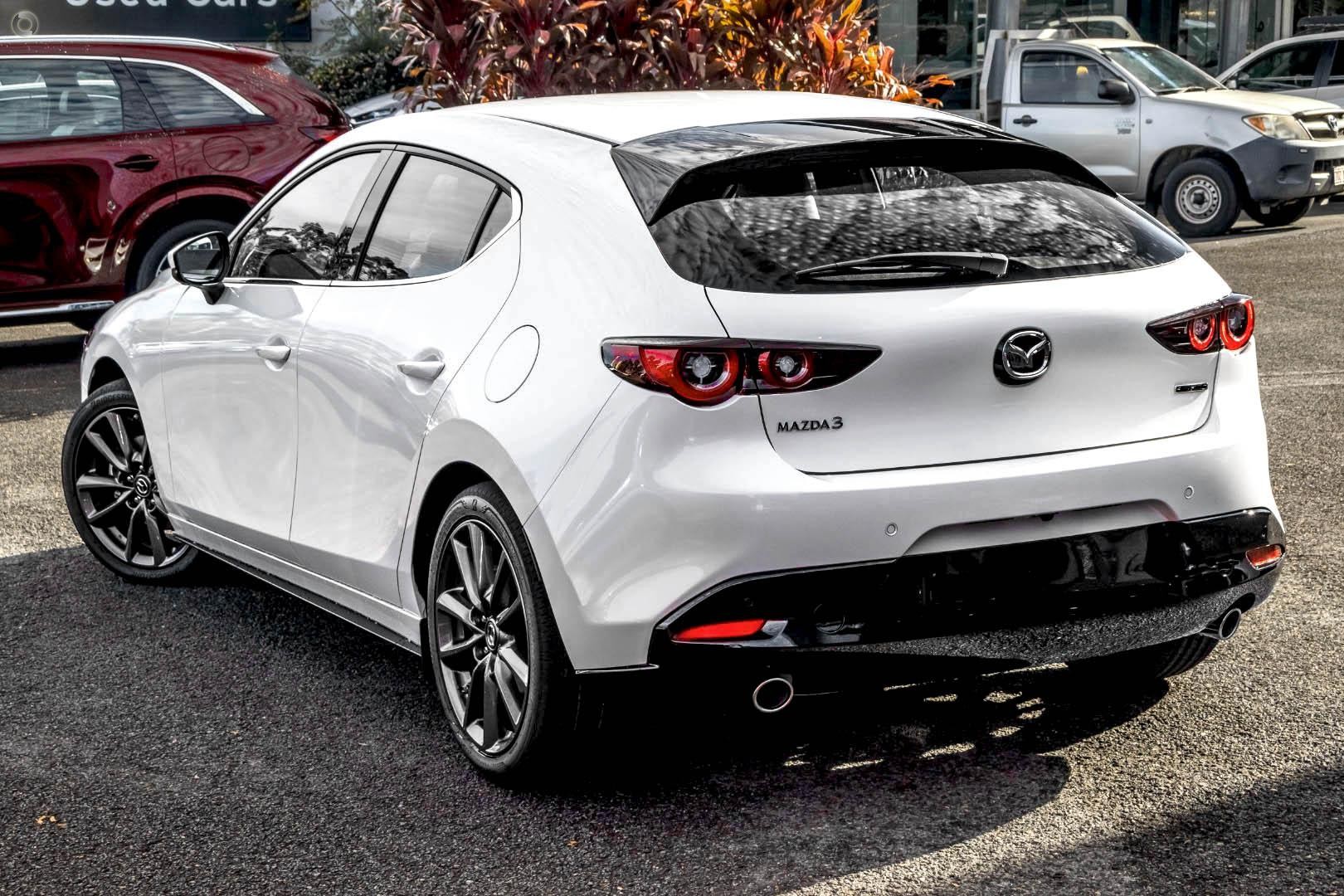 Mazda 3 image 4