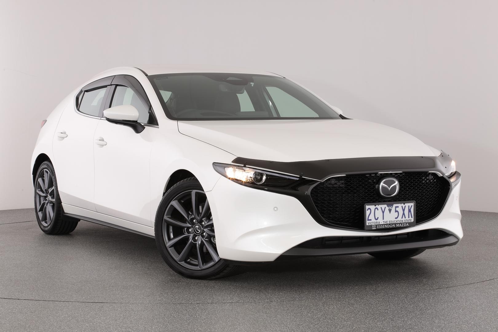 Mazda 3 image 1