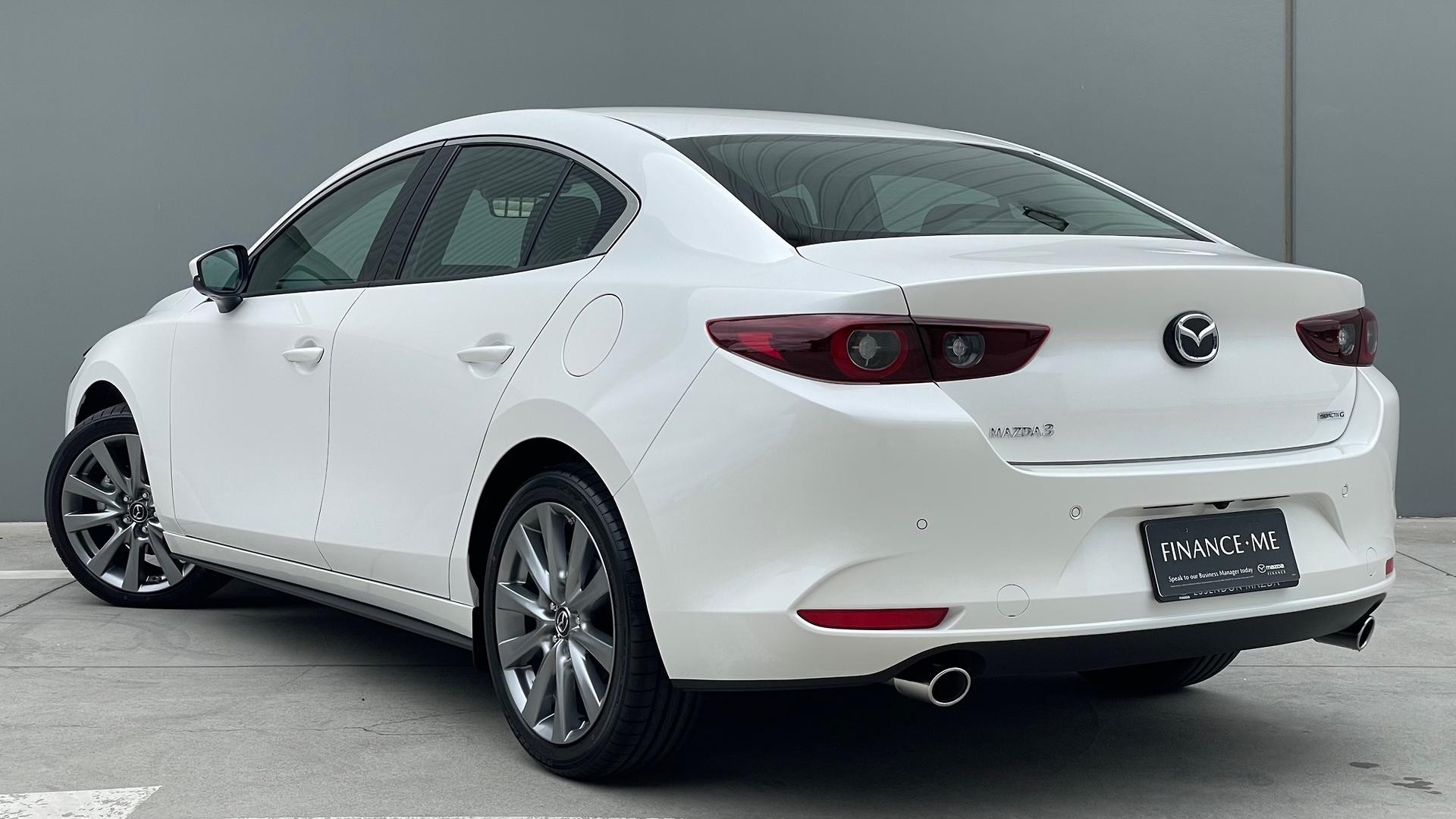 Mazda 3 image 3