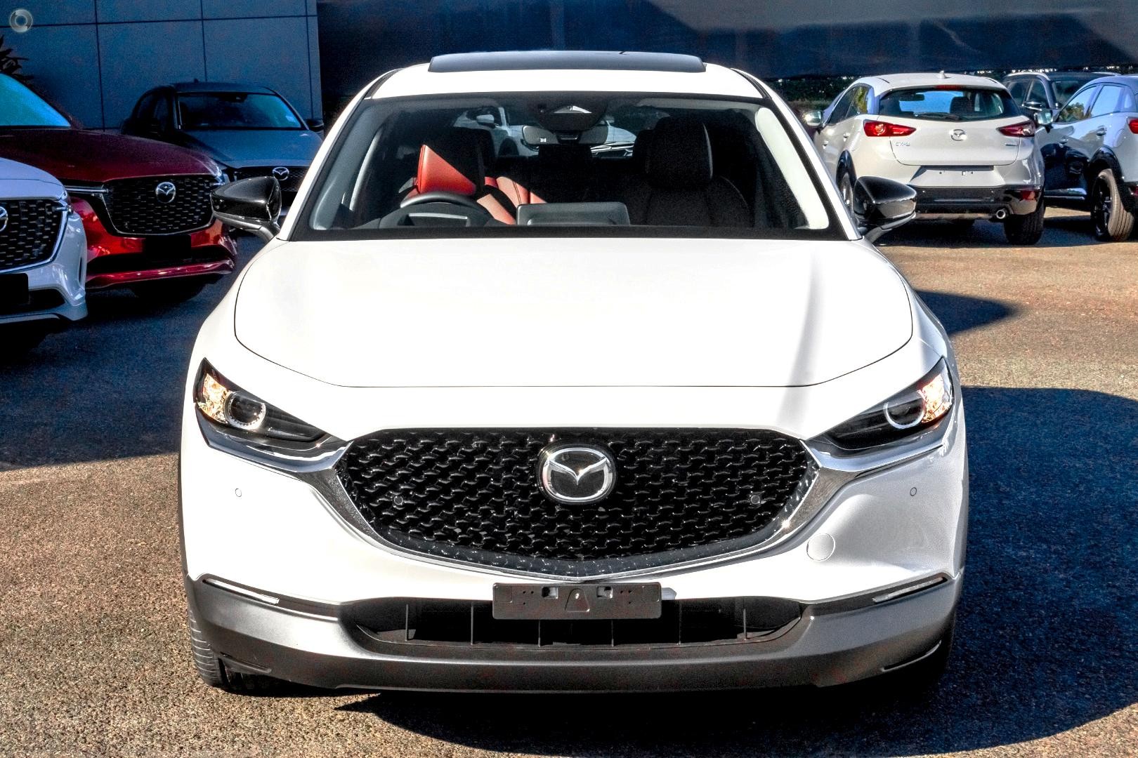 Mazda Cx-30 image 2
