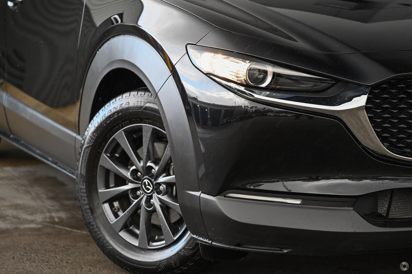 Mazda Cx-30 image 4