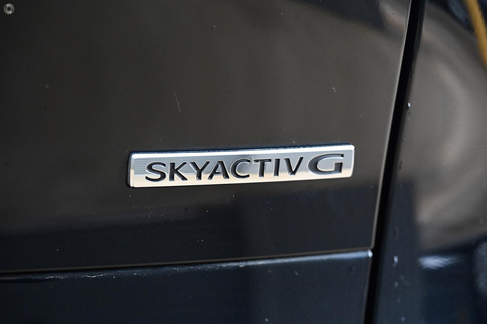 Mazda Cx-30 image 3