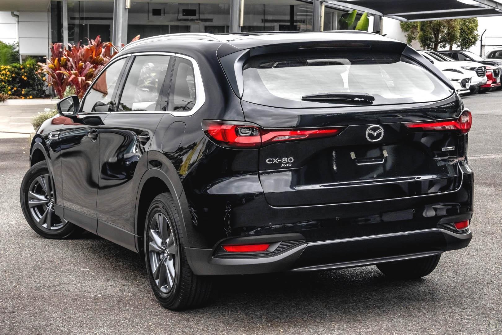 Mazda Cx-80 image 4