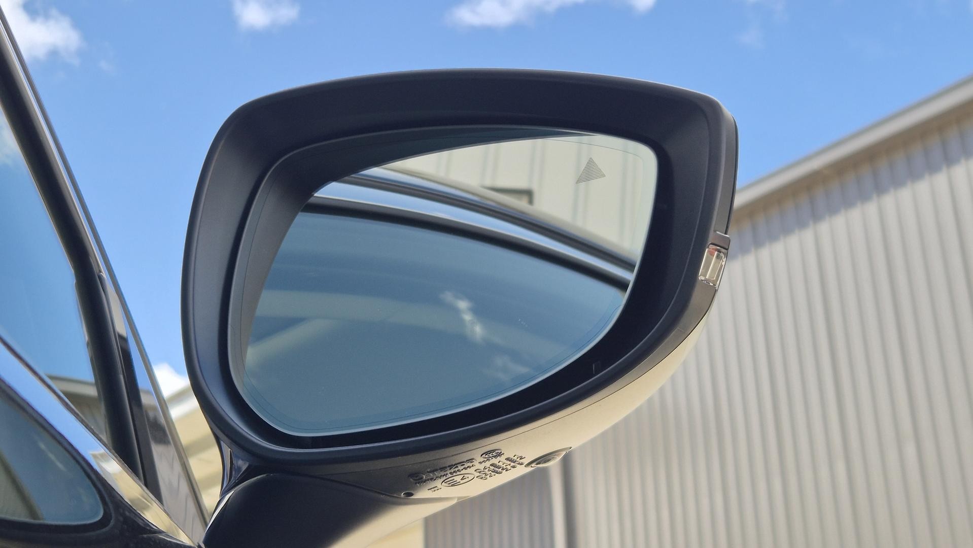 Mazda Cx-80 image 3