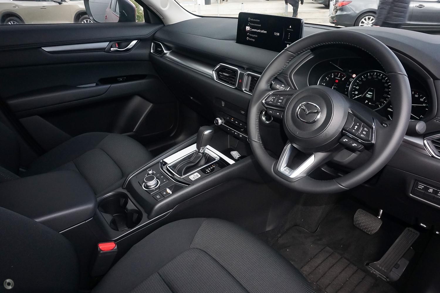 Mazda Cx-5 image 2