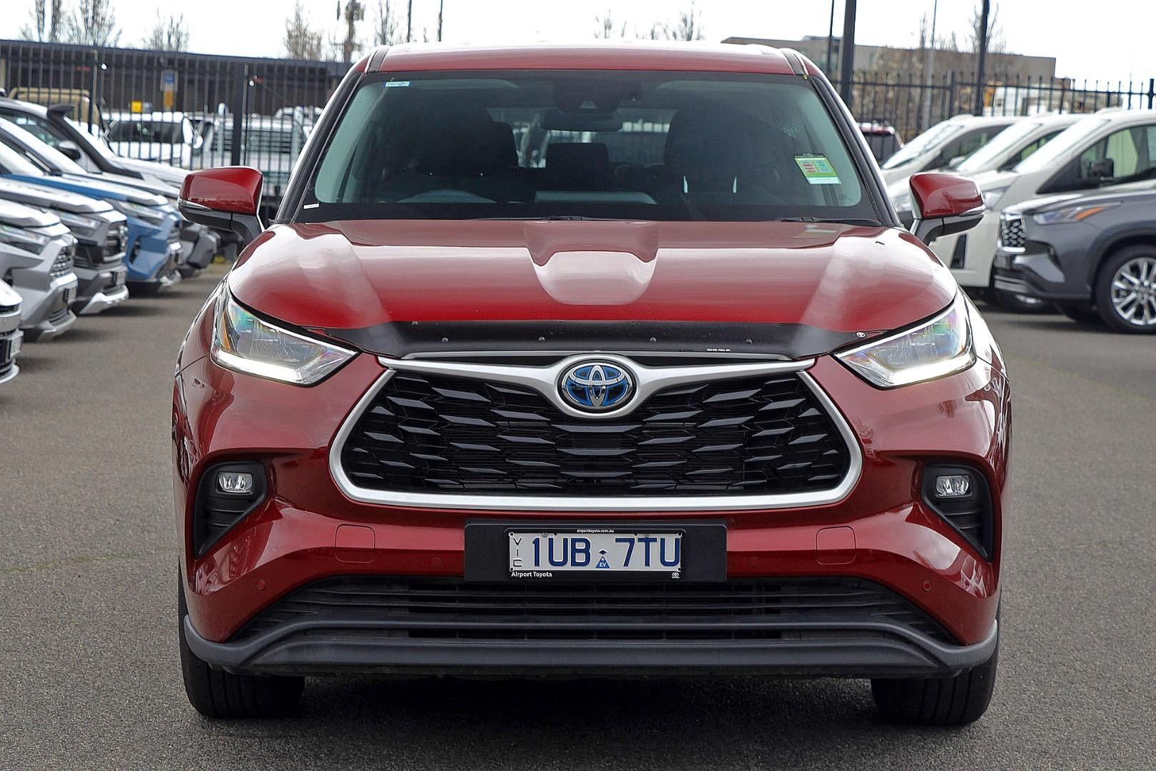 Toyota Kluger image 3