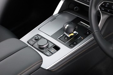 https://dvg-vehicle-assets.s3.amazonaws.com/11290381/4jyyj1q9v2bo6a95zei5mga4z.jpg