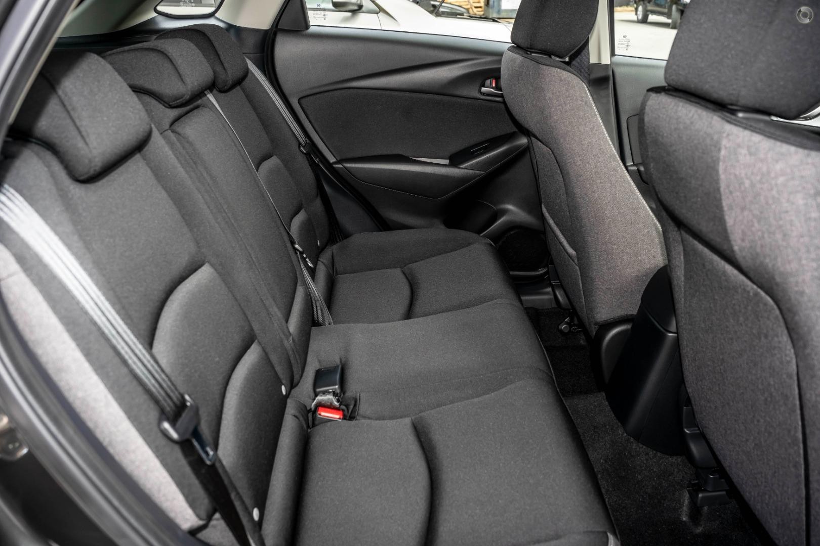 Mazda Cx-3 image 4