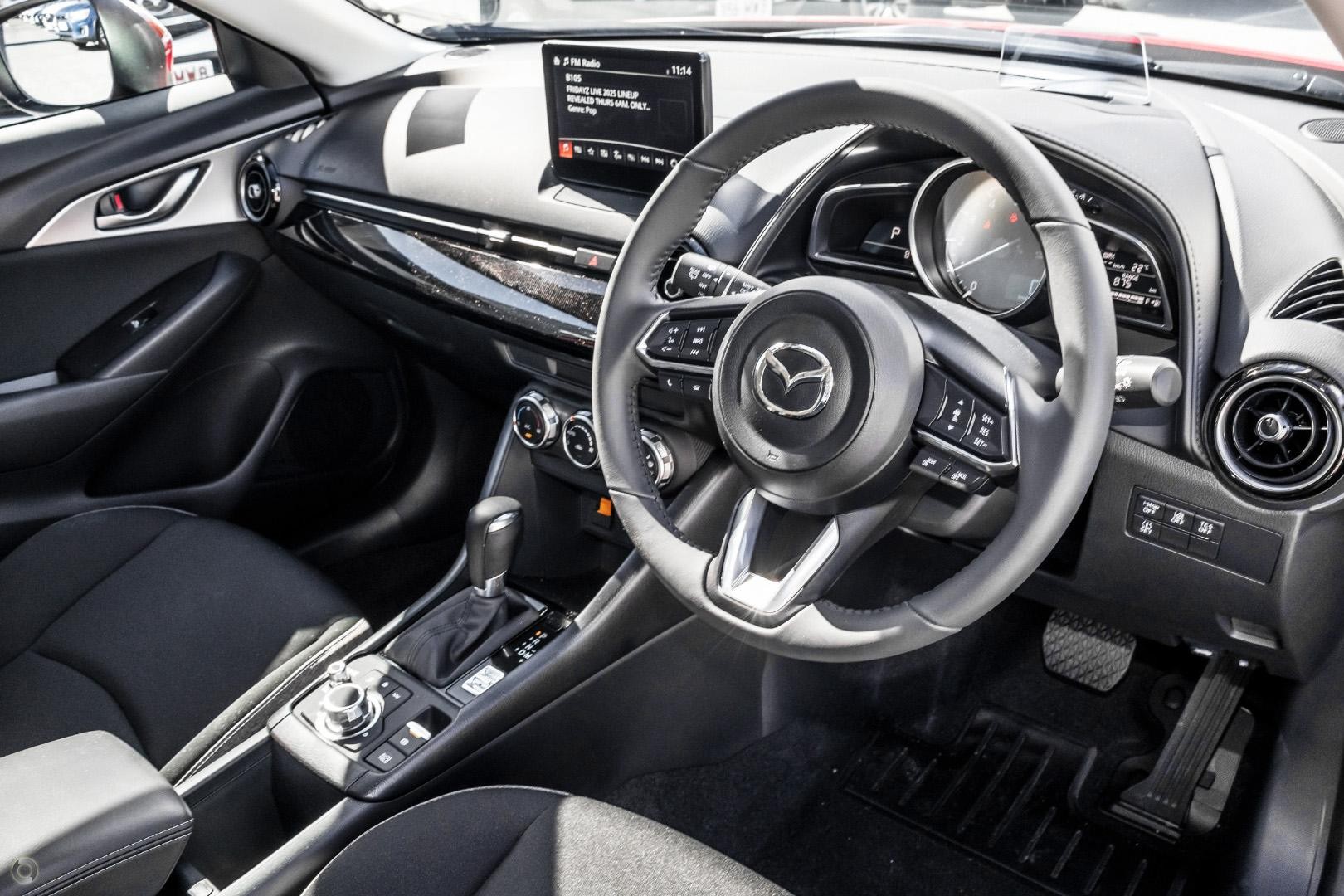 Mazda Cx-3 image 2