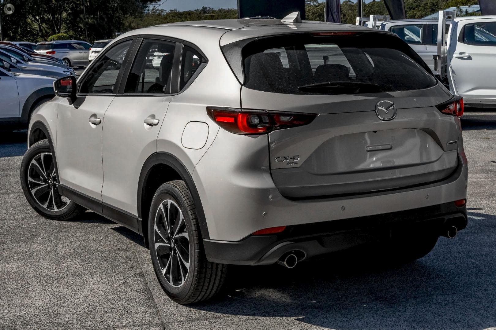 Mazda Cx-5 image 4