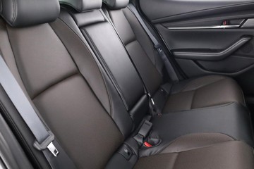 https://dvg-vehicle-assets.s3.amazonaws.com/11297701/88mt02di42b3whsn7uin000dn.jpg
