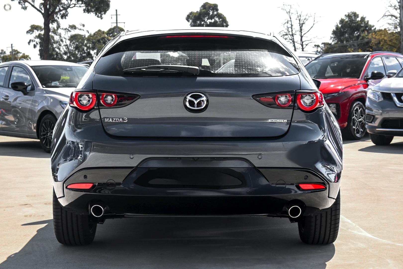 Mazda 3 image 3