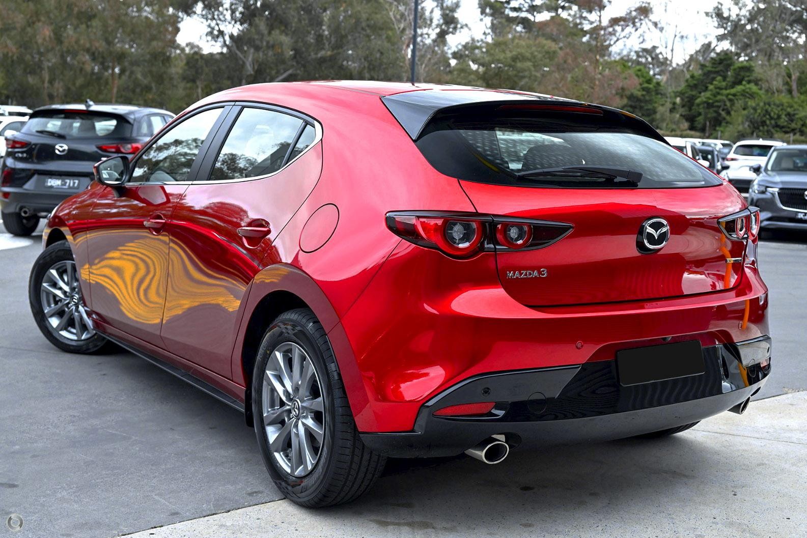 Mazda 3 image 4