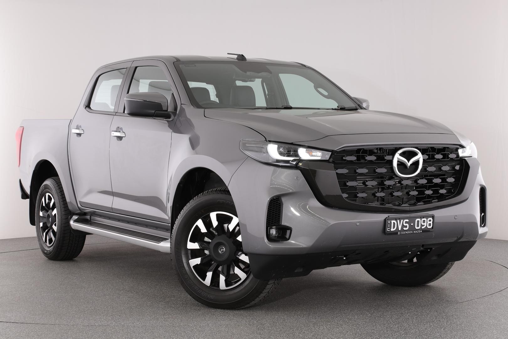 Mazda Bt-50 image 1