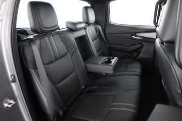 https://dvg-vehicle-assets.s3.amazonaws.com/11297740/8u7fjcradqqcva3r2ntgj35m.jpg