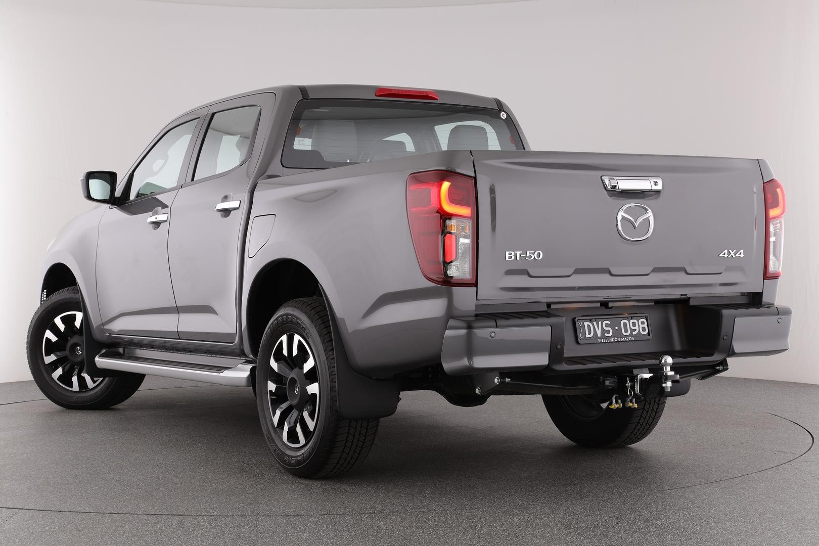 Mazda Bt-50 image 2