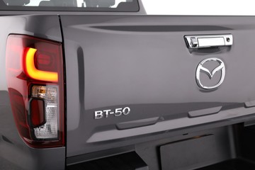 https://dvg-vehicle-assets.s3.amazonaws.com/11297740/dgfnpq4pov2hrpwj8babxf9xb.jpg