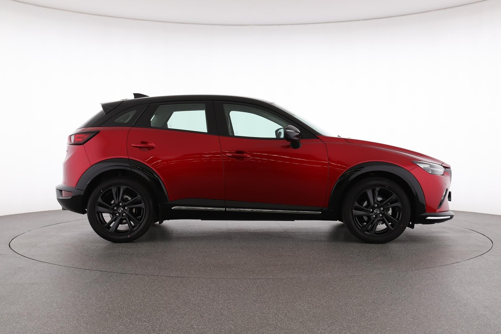 Mazda Cx-3 image 2
