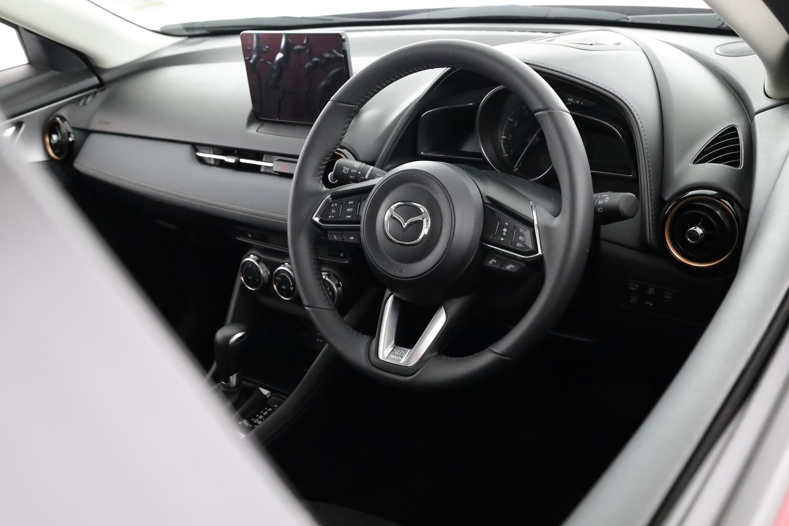 Mazda Cx-3 image 4