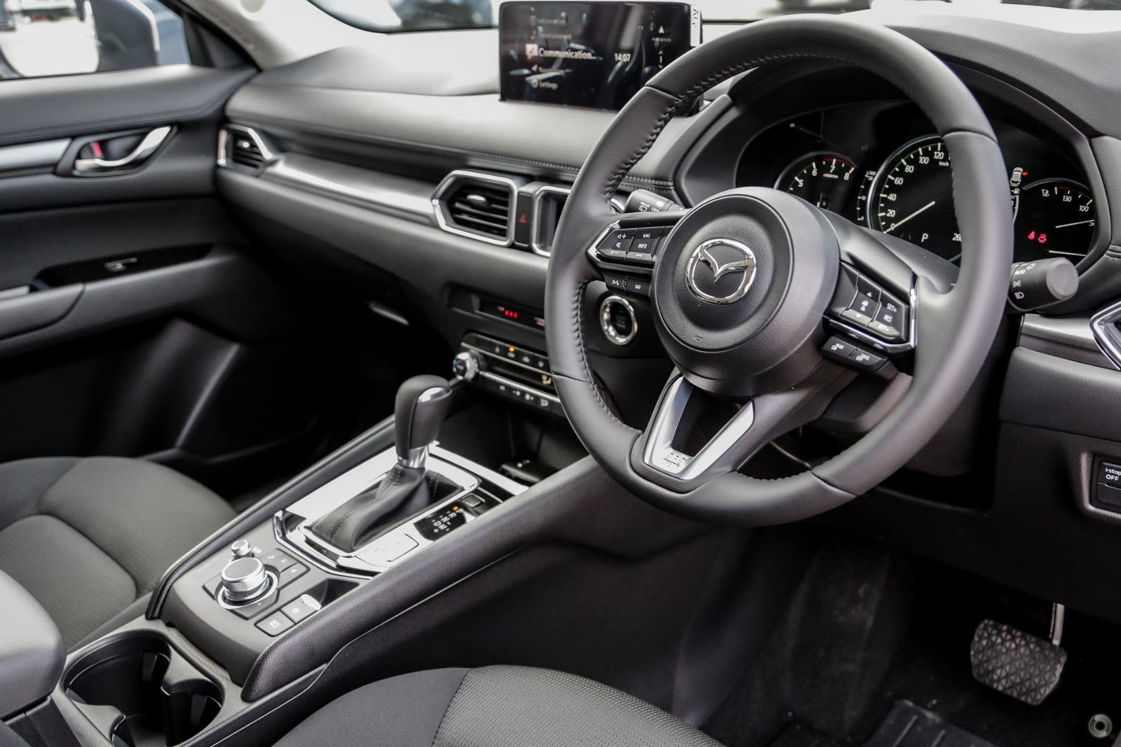 Mazda Cx-5 image 3