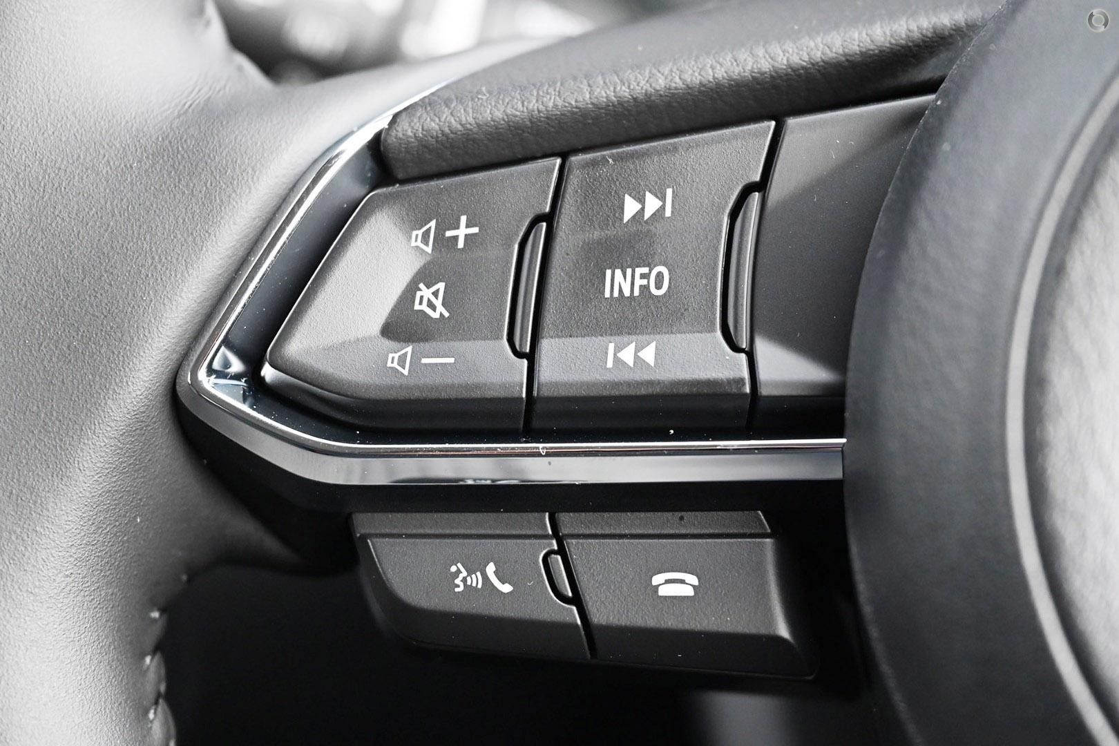 Mazda Cx-5 image 2