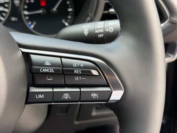 https://dvg-vehicle-assets.s3.amazonaws.com/11303784/2gge0547wt70amqy0y9e344vc.jpg