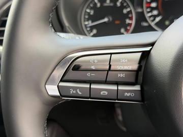 https://dvg-vehicle-assets.s3.amazonaws.com/11303784/6mau0u0qt4w58676838638bba.jpg